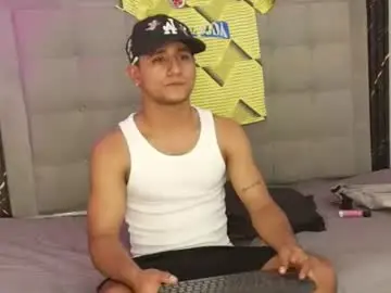 Chaturbate Watch Live Sex Cams of iron_king7