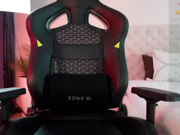 Chaturbate Free Porn Cam of kissing33