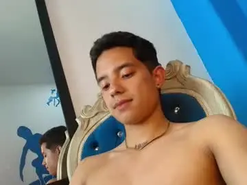 Chaturbate Best live sex cam show of max_myerss