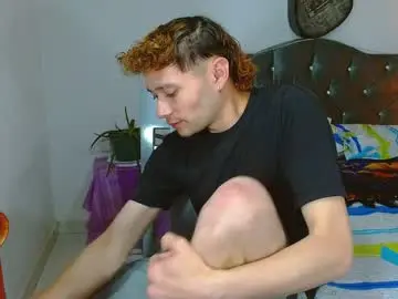 Chaturbate Live Sex of _santi2