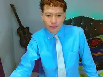 Chaturbate Best live sex cam show of _santi2