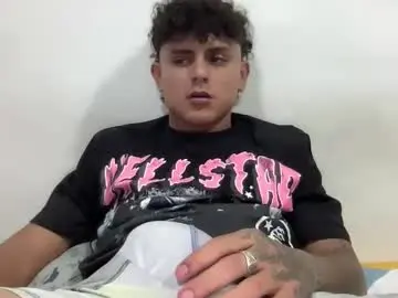 Chaturbate Sex Chat of bob_pettersonn