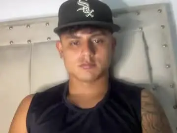 Chaturbate Live Porn of bob_pettersonn