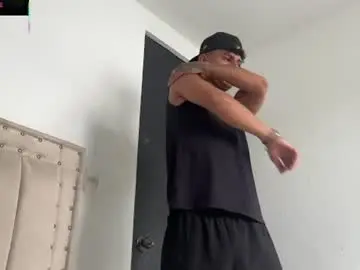 Chaturbate Live Porn of bob_pettersonn