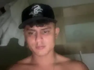 Chaturbate Adult Video Chat of bob_pettersonn