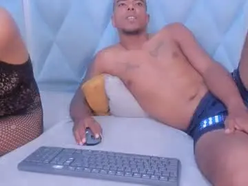 Chaturbate Adult Video Chat of daylesandharry