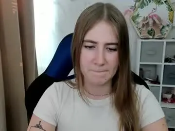 Chaturbate Live Sex Cam of meganx_candy