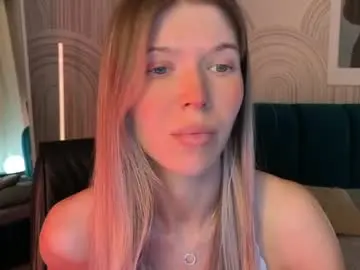 Chaturbate Watch Live Sex Cams of vivian_evans_