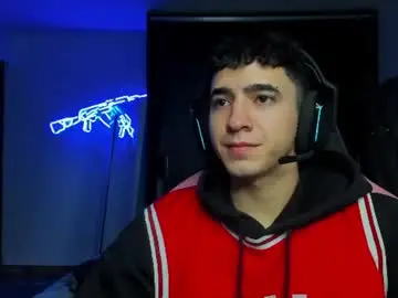 Chaturbate Live Sex Cam of naranjo_seb