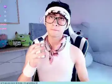 Chaturbate Live Sex Cam of nico_cruz