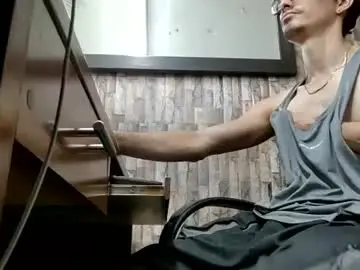 Chaturbate Free Porn Cam of jhosuamoore