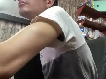 Chaturbate Best live sex cam show of jhosuamoore