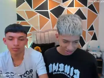 Chaturbate Live Sex Cam of juan_nd_steven