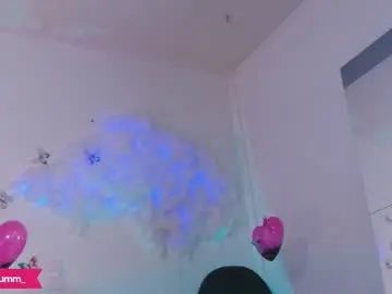 Chaturbate Private Sex Chat of miablumm_