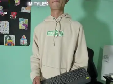 Chaturbate Sex Chat of alexandluke1