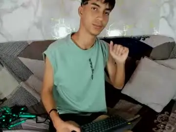 Chaturbate Adult Webcams of alexandluke1