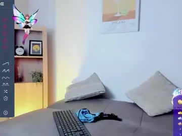 Chaturbate Free Live Porn of bloom_apple