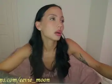 Chaturbate Free Porn Cam of eevie_moon