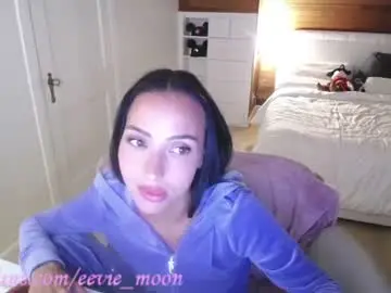 Chaturbate Free Porn Cam of eevie_moon