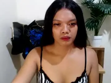 Chaturbate Adult Video Chat of hoelyguine