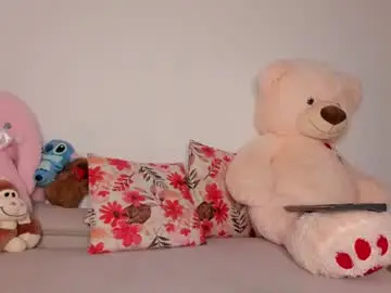 Chaturbate Watch Live Sex Cams of curly_sweett