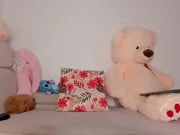 Chaturbate Live Sex Cam of curly_sweett