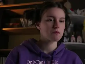 Chaturbate Adult Video Chat of aislyfarran