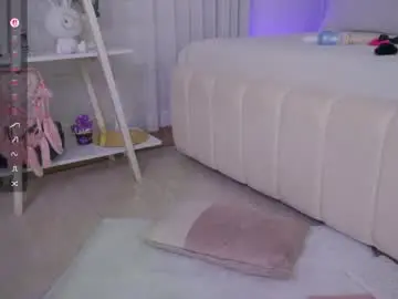 Chaturbate Adult Webcam of cristal_bunny