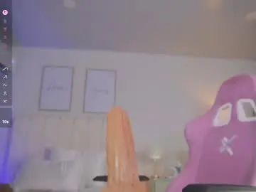 Chaturbate Watch Live Sex Cams of cristal_bunny