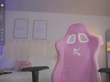 Chaturbate Nude Webcam of cristal_bunny