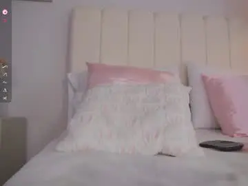 Chaturbate Adult Webcam of cristal_bunny
