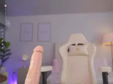 Chaturbate Sex Cam of cristal_bunny