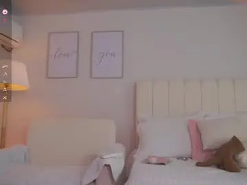 Chaturbate Sex Cam of cristal_bunny