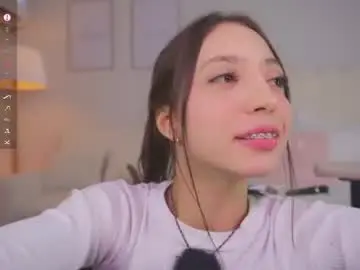 Chaturbate Watch Live Sex Cams of cristal_bunny