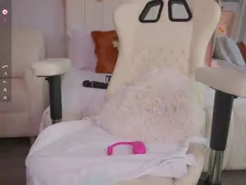 Chaturbate Sex Cam of cristal_bunny