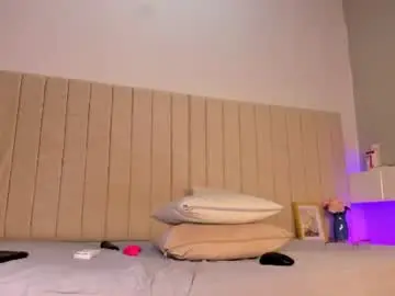 Chaturbate Live Porn of littleoliviia_