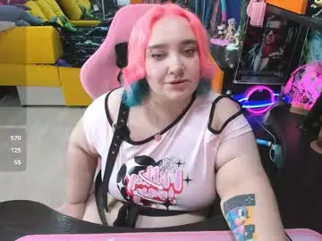 Chaturbate Live Sex Cam of softie_sofy