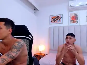 Chaturbate Best Webcam of twogirls2boys