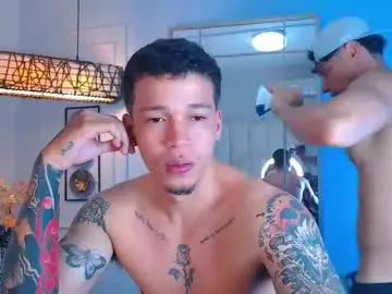 Chaturbate Sex Cam of hotcrew_