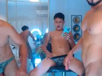 Chaturbate Live Sex Cam of hotcrew_