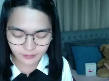 Chaturbate Live Sex Cam of zhaviahale