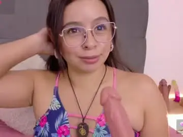 Chaturbate Watch Live Sex Cams of miamackleyn_