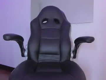 Chaturbate Live Sex Cam of selena_monroy