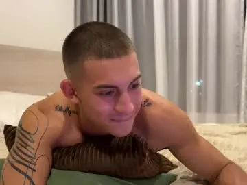 Chaturbate Live Sex Cam of sexninjaboy_