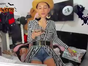 Chaturbate Best live sex cam show of laurencesophiets