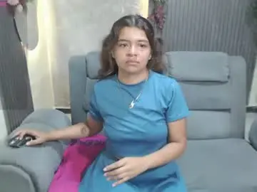 Chaturbate Live Sex Cam of sweety_smilee