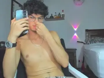 Chaturbate Live Porn of ace_xero