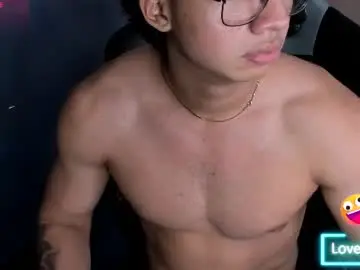 Chaturbate Adult Video Chat of axxel_men
