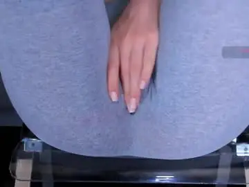 Chaturbate Watch Live Sex Cams of love_hard_kiru