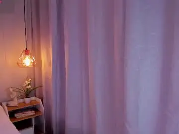 Chaturbate Live Sex Cam of sabrina_andrew